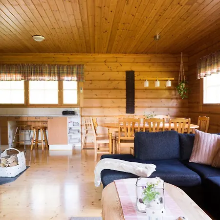 Toppala Chalet